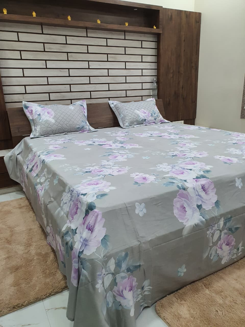 BEDSHEET KING SIZE WITH CULTED PILLOW COVER